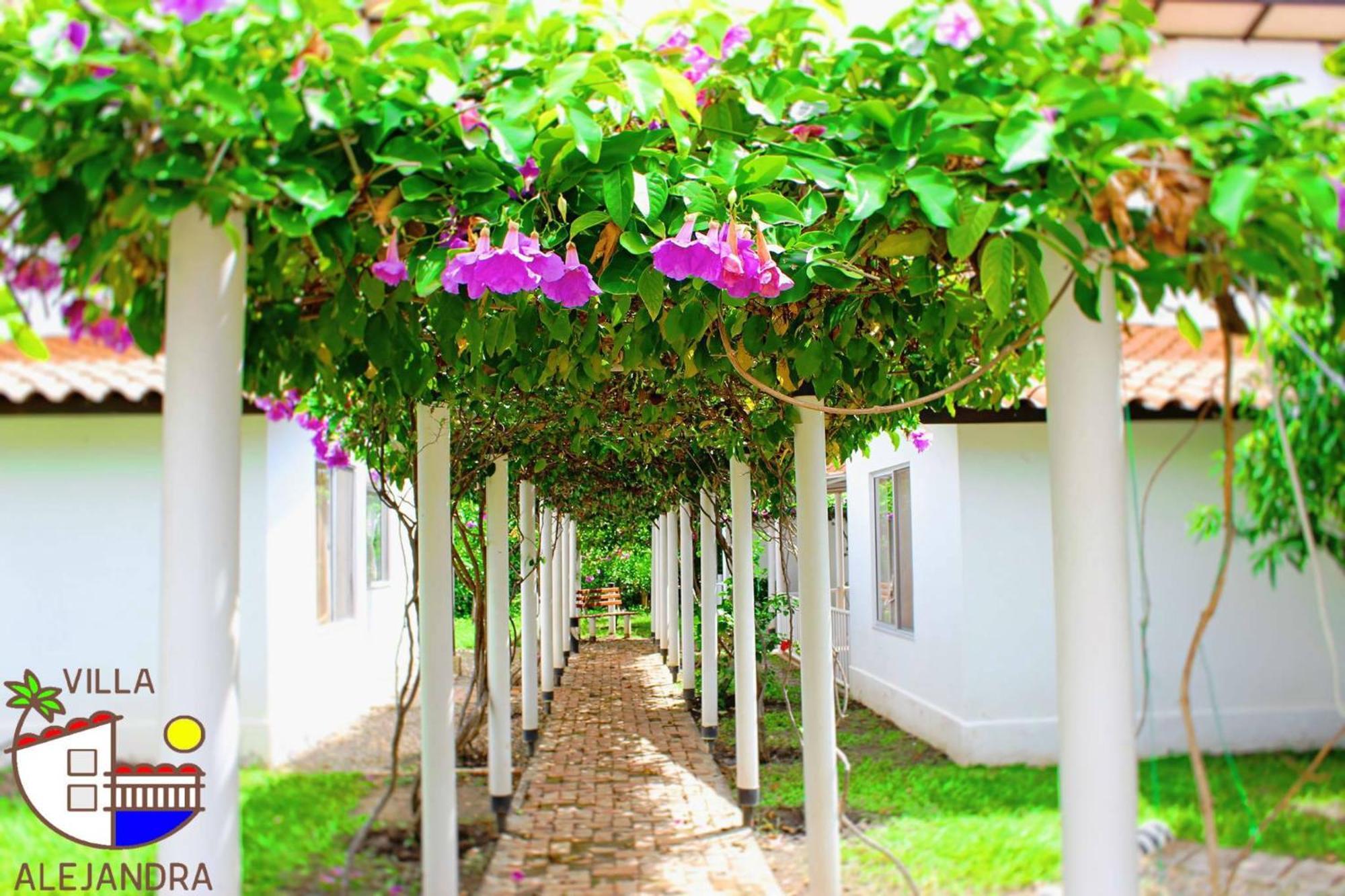 Villa Alejandra Girardot Εξωτερικό φωτογραφία